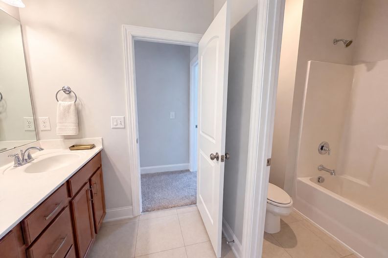 Photo 10 of 17 of 1102 Meadow Pond Dr, Durham, NC