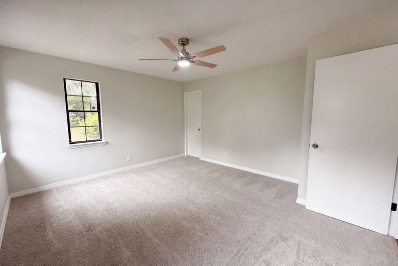 Photo 26 of 53 of 5082 SW 31st St, Ocala, FL