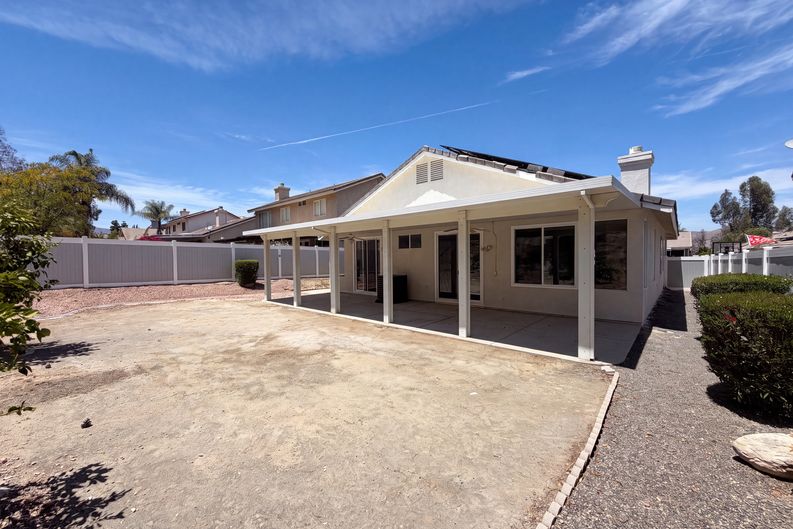 Photo 5 of 28 of 13477 Fairfield Dr, Corona, CA