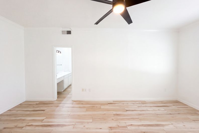 Photo 9 of 19 of 2601 Preston Rd, Plano, TX