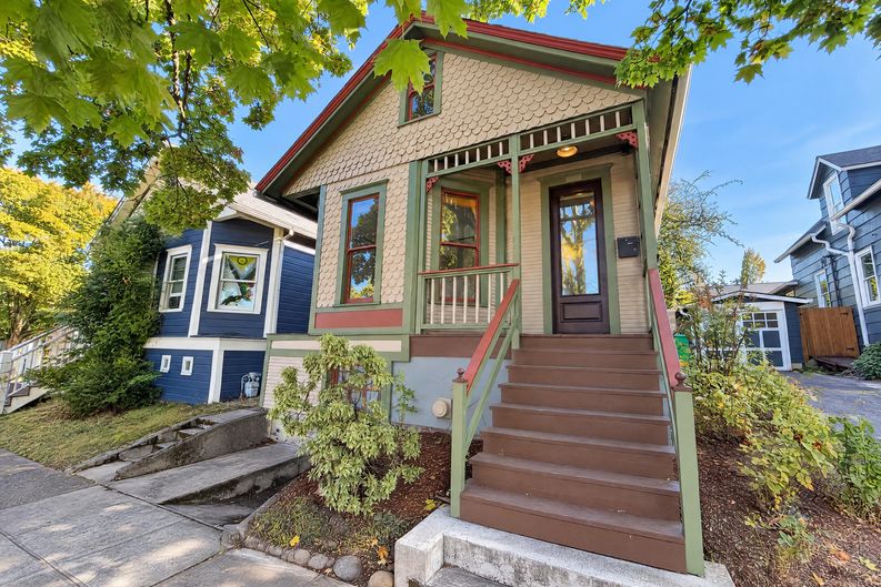 Photo 34 of 37 of 3110 SE 18th Ave, Portland, OR