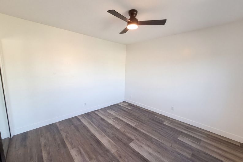 Photo 16 of 33 of 12927 Lariat Ln, Norwalk, CA