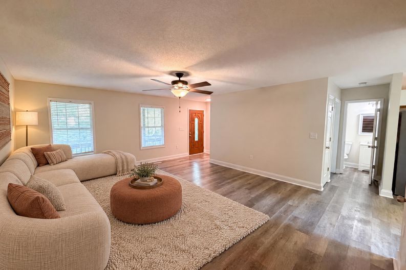 Photo 6 of 25 of 930 Marshall Dr, Concord, NC