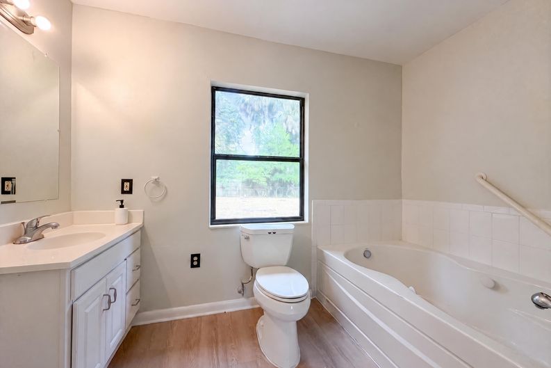 Photo 18 of 22 of 2630 SE 8th Ave, Ocala, FL