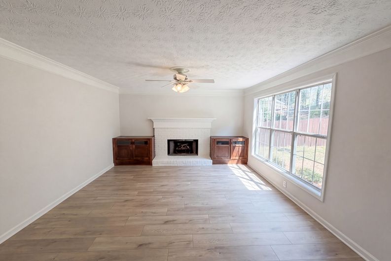 Photo 3 of 25 of 3099 Brooksong Way, Dacula, GA