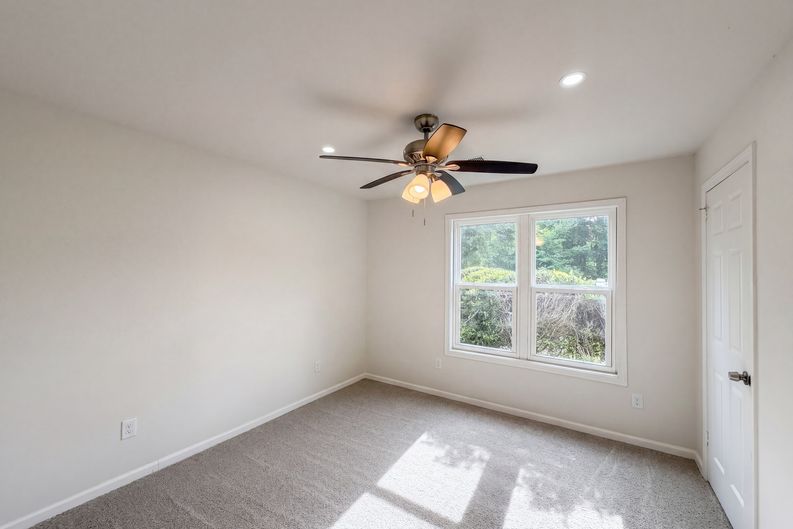 Photo 7 of 22 of 430 Cornwallis Way, Fayetteville, GA