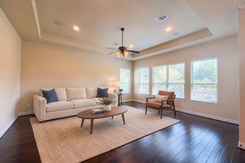 Photo 10 of 22 of 851 Yellowcress Dr, Prosper, TX
