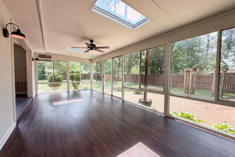 Photo 10 of 17 of 1119 Walton Dr, Murfreesboro, TN
