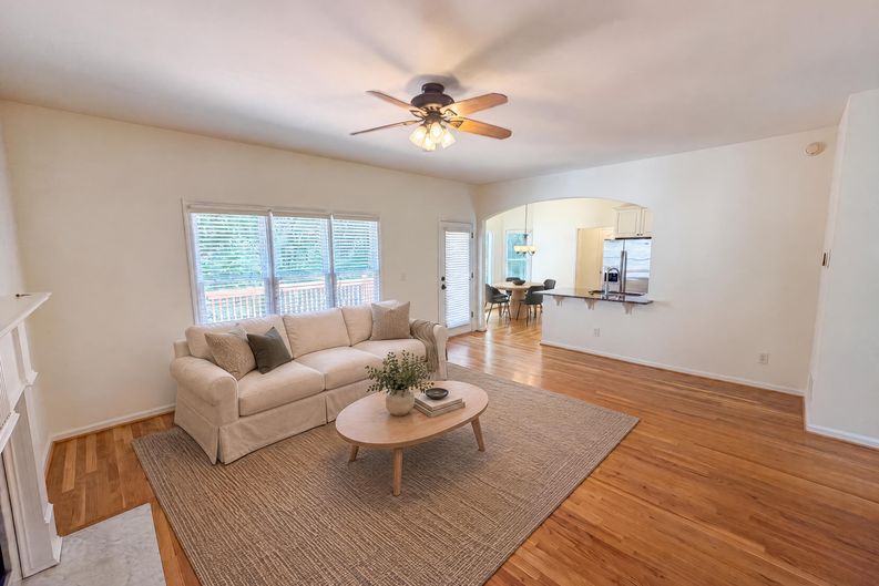 Photo 44 of 58 of 3612 Brookefall Ct, Suwanee, GA