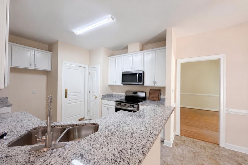 Photo 14 of 16 of 6128 Remington Lake Dr, Raleigh, NC