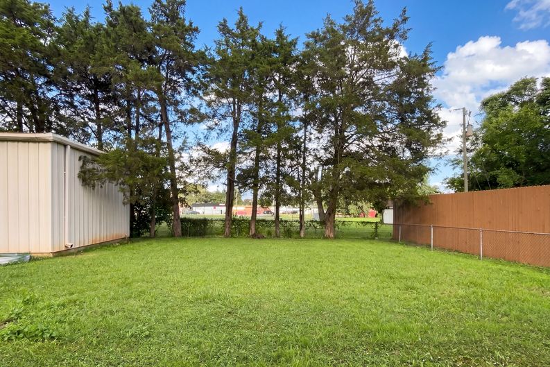 Photo 21 of 22 of 1808 Dailey Ter NW, Huntsville, AL