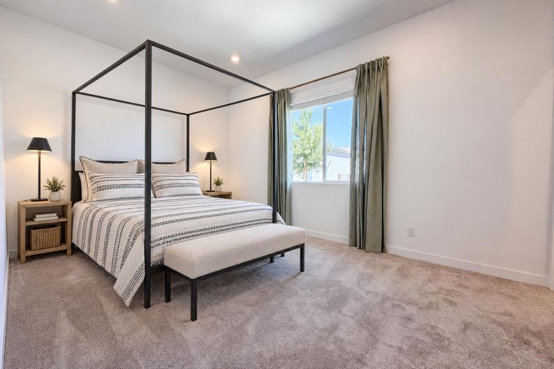 Photo 14 of 23 of 8239 Gusty Brook St, Las Vegas, NV