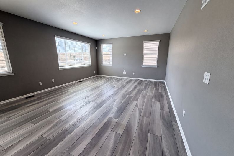 Photo 3 of 39 of 2450 Garganey Dr, Castle Rock, CO