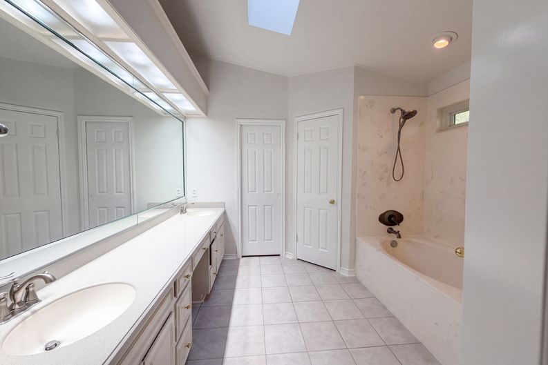 Photo 13 of 16 of 2801 Wickersham Dr, Temple, TX