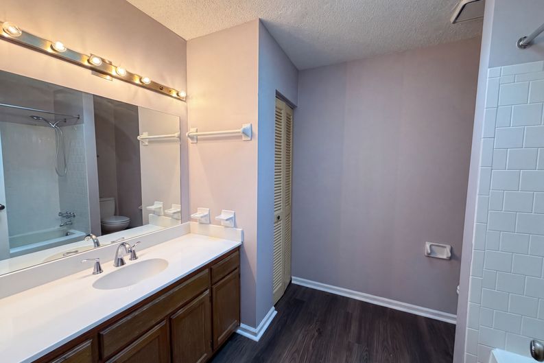 Photo 17 of 26 of 282 Toweridge Dr SW, Marietta, GA
