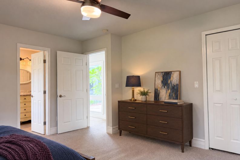 Photo 11 of 25 of 2623 Lynnhaven Ter, Jacksonville, FL