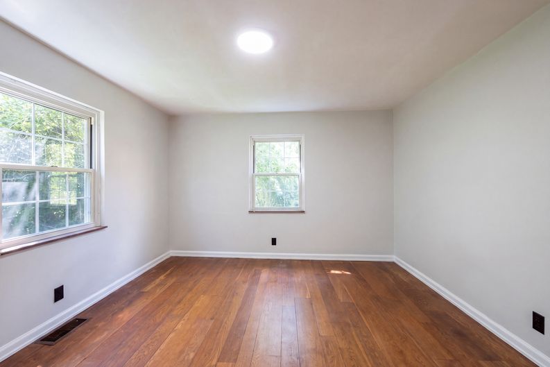 Photo 14 of 21 of 1304 Coolidge Ave, Cincinnati, OH