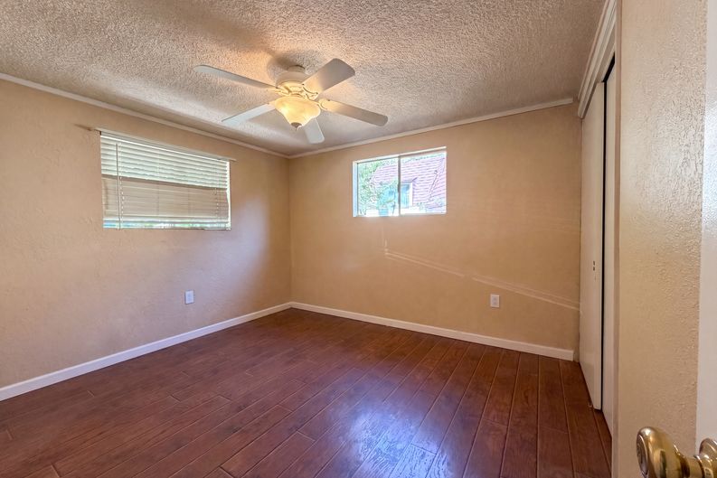 Photo 14 of 28 of 1145 Rivera Dr, Wrightwood, CA