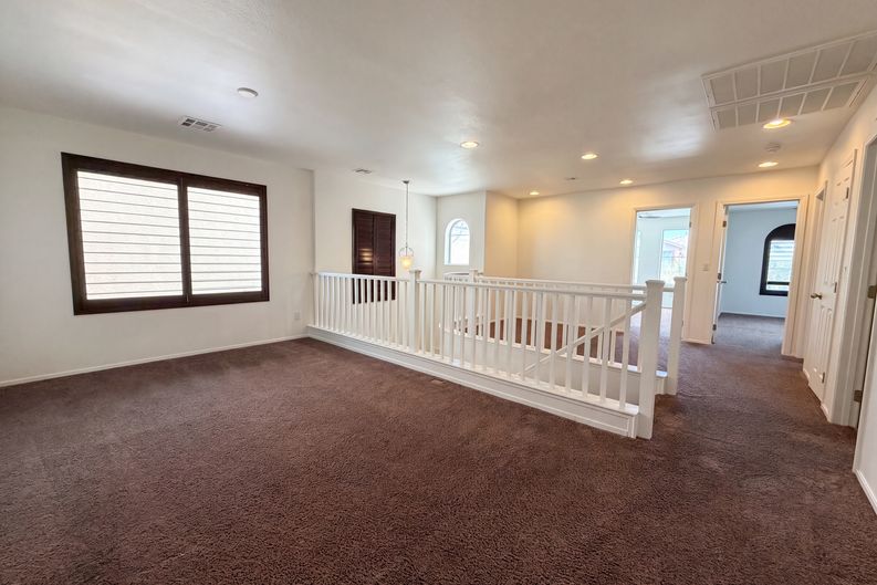 Photo 10 of 25 of 7478 Benlomond Ave, Las Vegas, NV