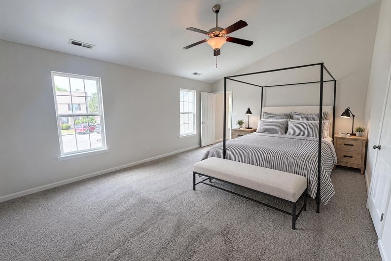 Photo 4 of 16 of 3705 Chancellorsville Ct, Raleigh, NC