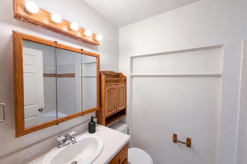 Photo 15 of 23 of 1609 Blue Quail Ct NE, Rio Rancho, NM