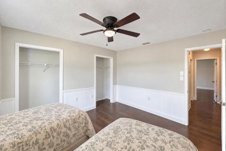Photo 12 of 23 of 8402 Moulton Dr, Port Richey, FL