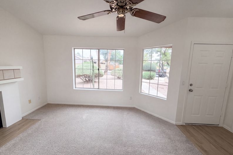 Photo 6 of 25 of 2945 E Hononegh Dr, Phoenix, AZ