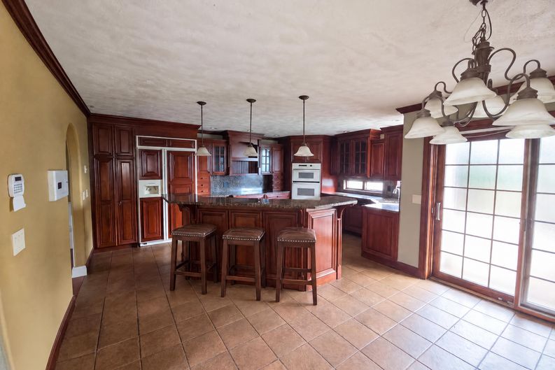 Photo 10 of 45 of 2217 Valley View Dr S, Saylorsburg, PA