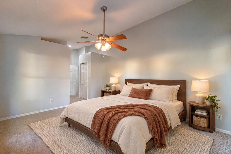 Photo 21 of 41 of 9703 Glenpointe Dr, Riverview, FL
