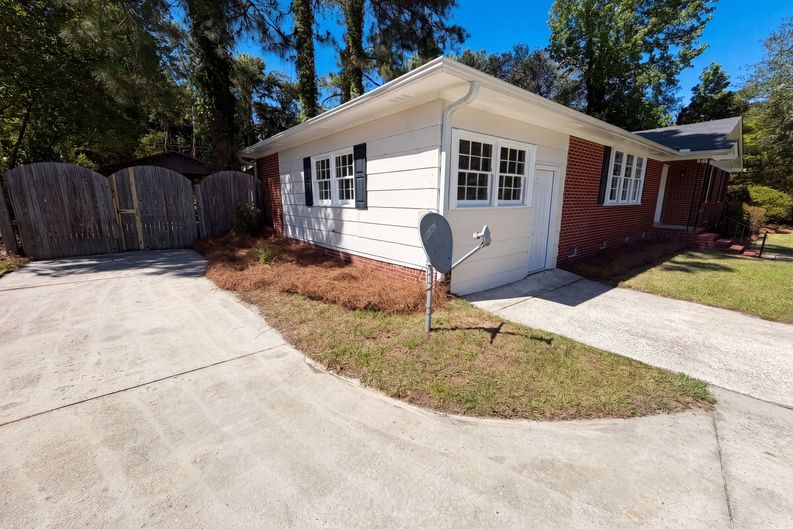 Photo 22 of 26 of 1817 Neptune Dr, Columbia, SC