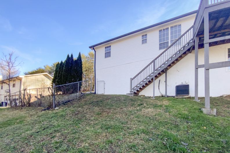 Photo 21 of 23 of 7511 Irongate Dr, Hixson, TN