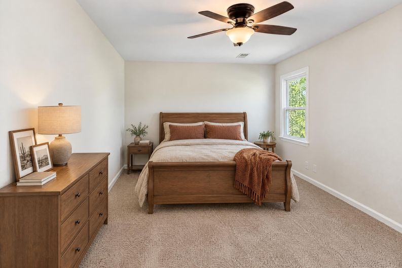 Photo 12 of 42 of 702 Lone Oak Dr, Pegram, TN