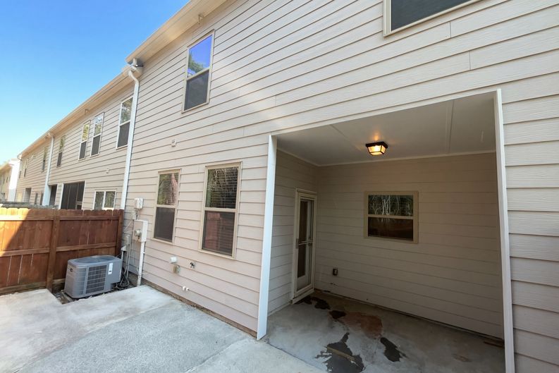 Photo 15 of 19 of 220 Madison Ave, Acworth, GA