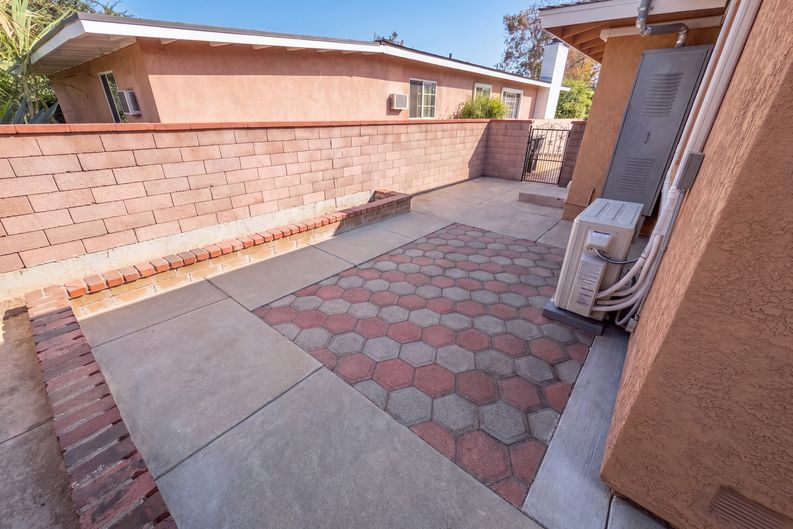Photo 29 of 31 of 1426 S Rita Way, Santa Ana, CA