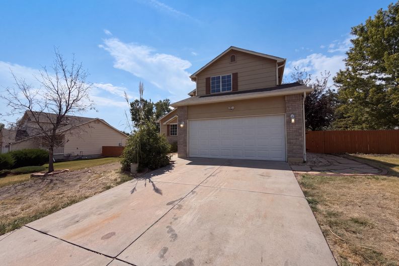 Photo 27 of 33 of 9537 Clayton Ct, Thornton, CO
