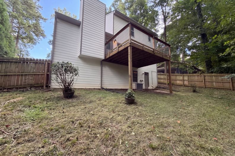 Photo 18 of 23 of 1394 Natchez Trce SW, Marietta, GA