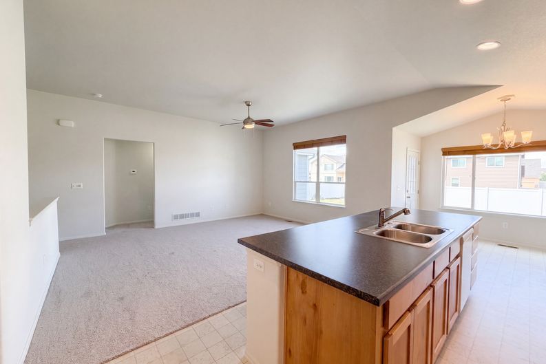 Photo 10 of 40 of 1542 Water Vista Ln, Windsor, CO