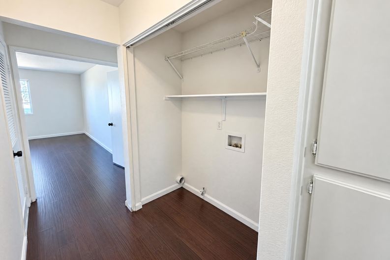 Photo 15 of 19 of 13759 Clear Valley Rd, Victorville, CA