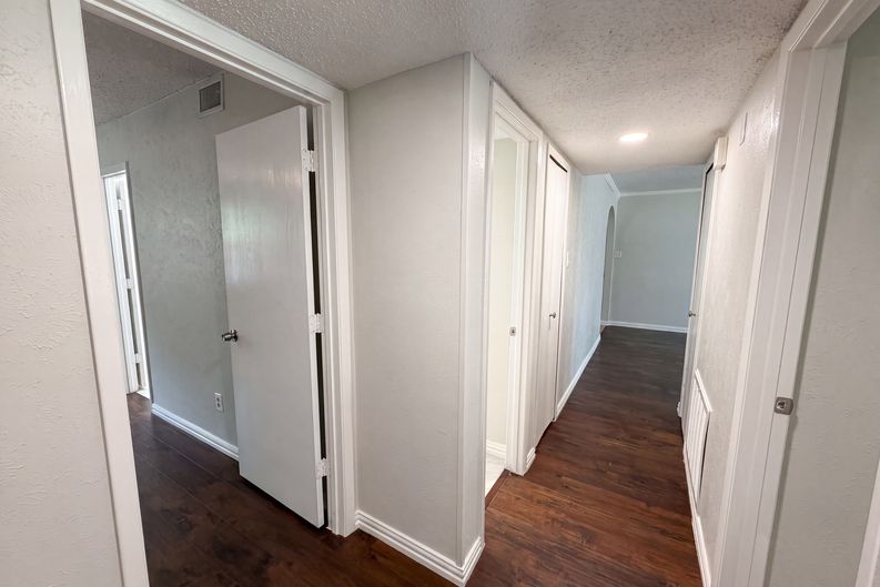 Photo 12 of 25 of 5608 Cherilee Ln, Haltom City, TX
