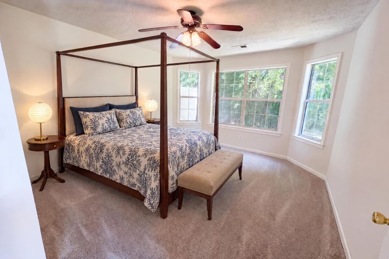 Photo 4 of 21 of 1337 Parkside Club Dr, Lawrenceville, GA