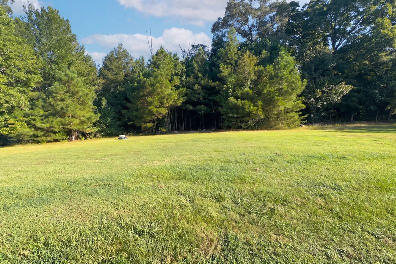 Photo 25 of 34 of 165 Pinewood Dr, Rock Spring, GA