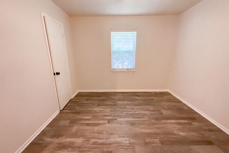 Photo 9 of 16 of 14553 Stone Creek Dr, Tyler, TX