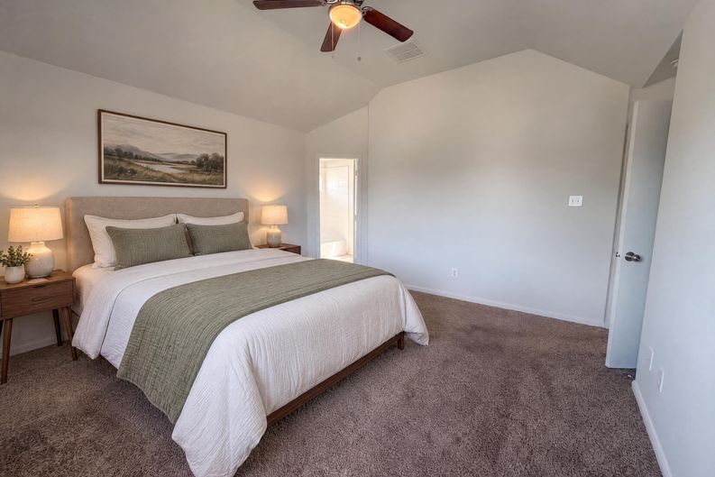 Photo 4 of 21 of 3911 Teal Vista Ct, Fresno, TX