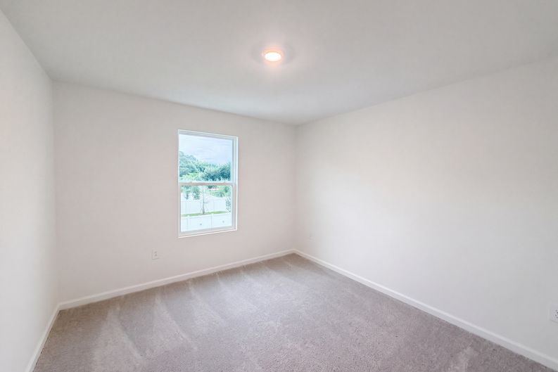 Photo 15 of 23 of 5420 Meadow Walk Dr, Davenport, FL