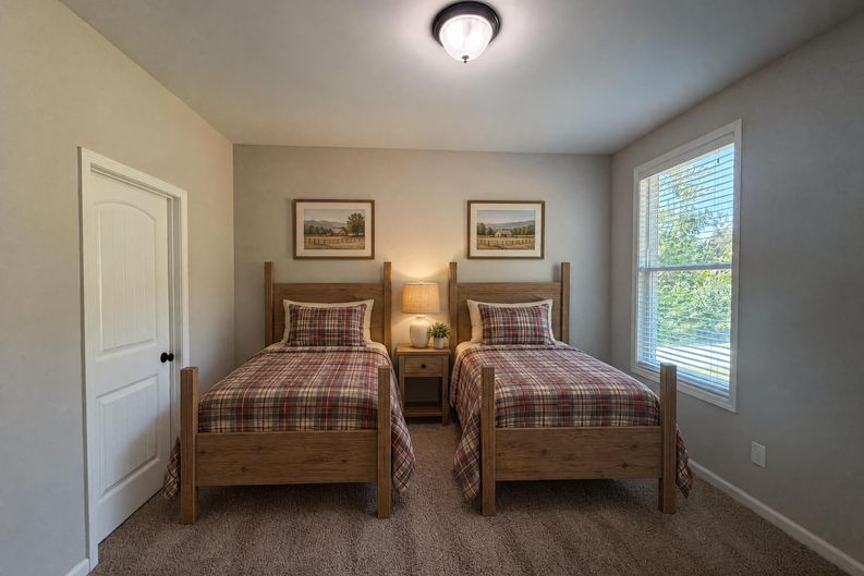 Photo 4 of 18 of 6302 Cabin Branch Dr, Durham, NC