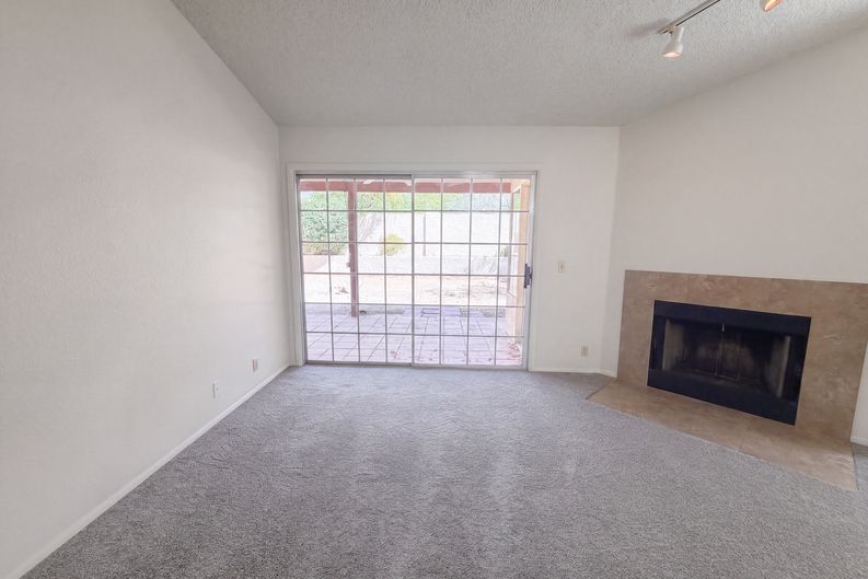 Photo 17 of 24 of 6018 W Mescal St, Glendale, AZ