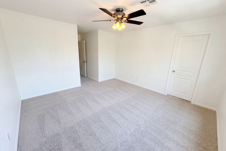 Photo 14 of 27 of 4220 Iris Pearl Ave, North Las Vegas, NV