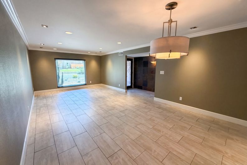 Photo 7 of 33 of 2244 E Nicolet Ave, Phoenix, AZ