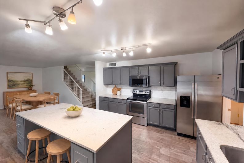 Photo 8 of 54 of 5578 W Shady Grove Dr, Tucson, AZ