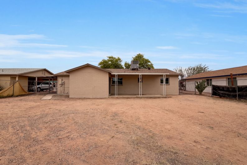 Photo 5 of 19 of 1226 E 11th Pl, Casa Grande, AZ